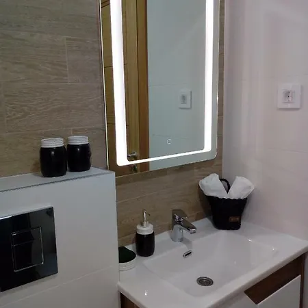 Paun Elsa I * Zlatibor