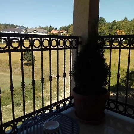 Paun Elsa I Apartment